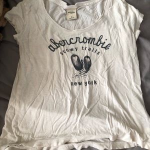 Abercrombie tee